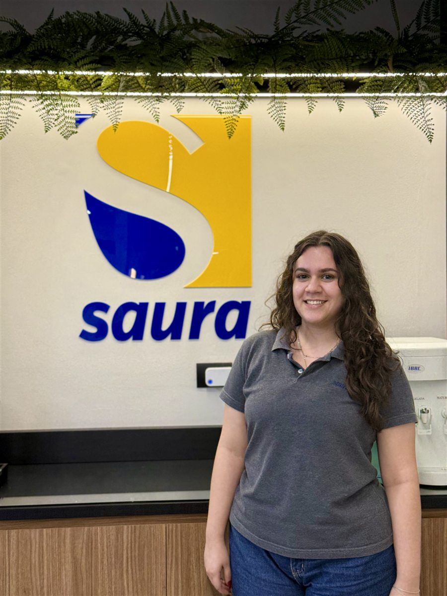 Mariane, colaboradora da Saura